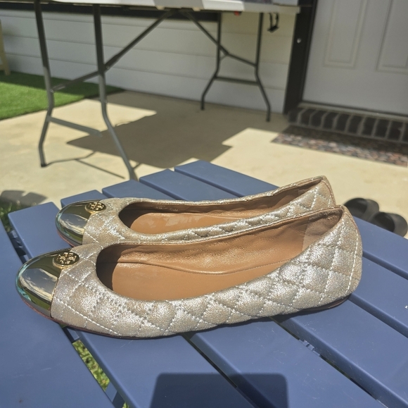 Tory Burch Women's Kaitlin Quilted Metallic Ballet Flats Size  9.5M Gold - Picture 13 of 15